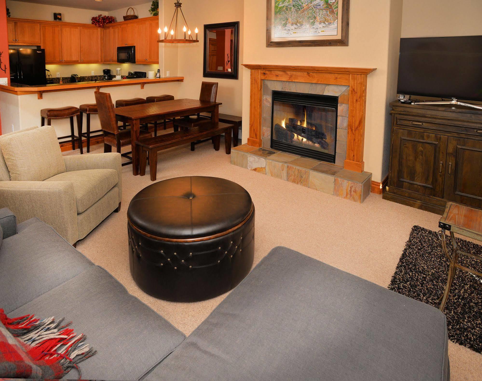 Lodge At Brookside Avon Village Εξωτερικό φωτογραφία