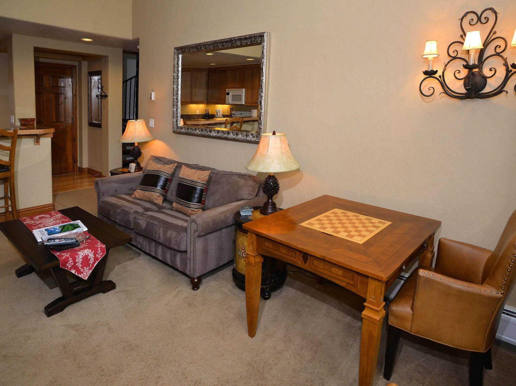 Lodge At Brookside Avon Village Εξωτερικό φωτογραφία