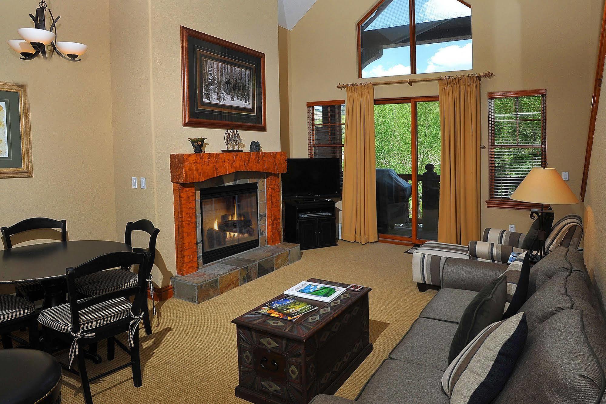 Lodge At Brookside Avon Village Εξωτερικό φωτογραφία