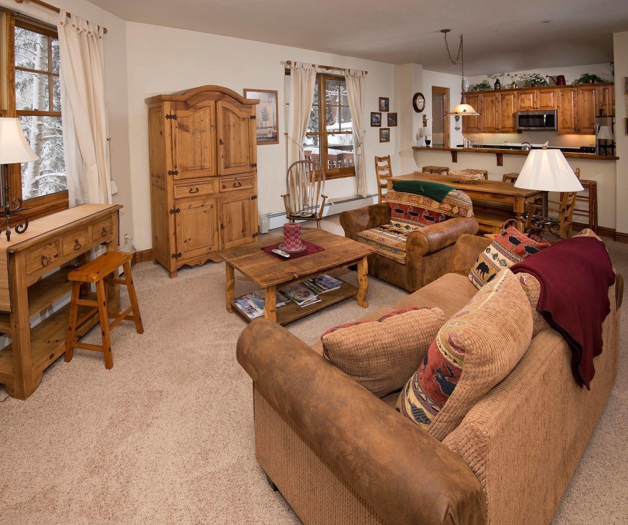 Lodge At Brookside Avon Village Εξωτερικό φωτογραφία