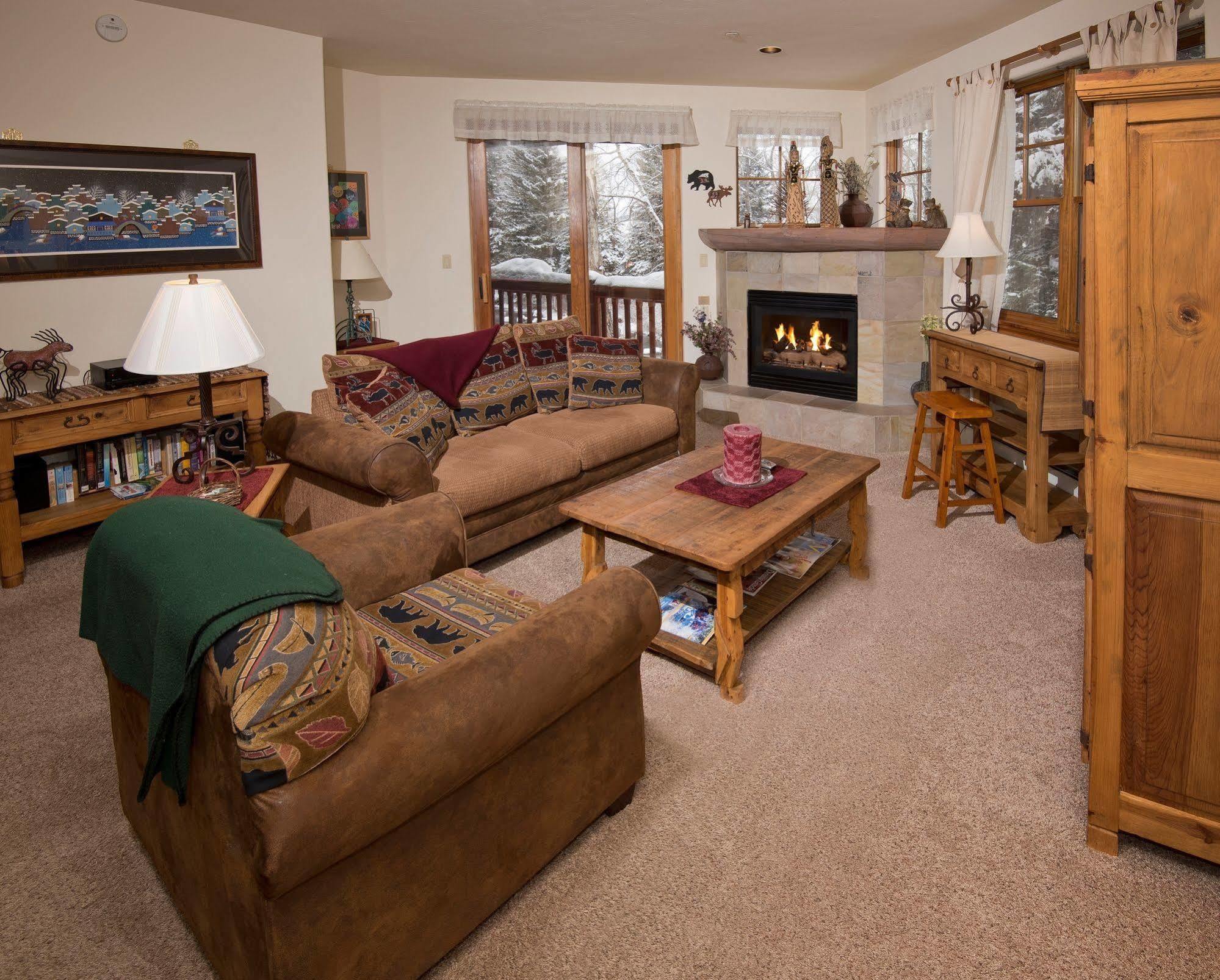 Lodge At Brookside Avon Village Εξωτερικό φωτογραφία
